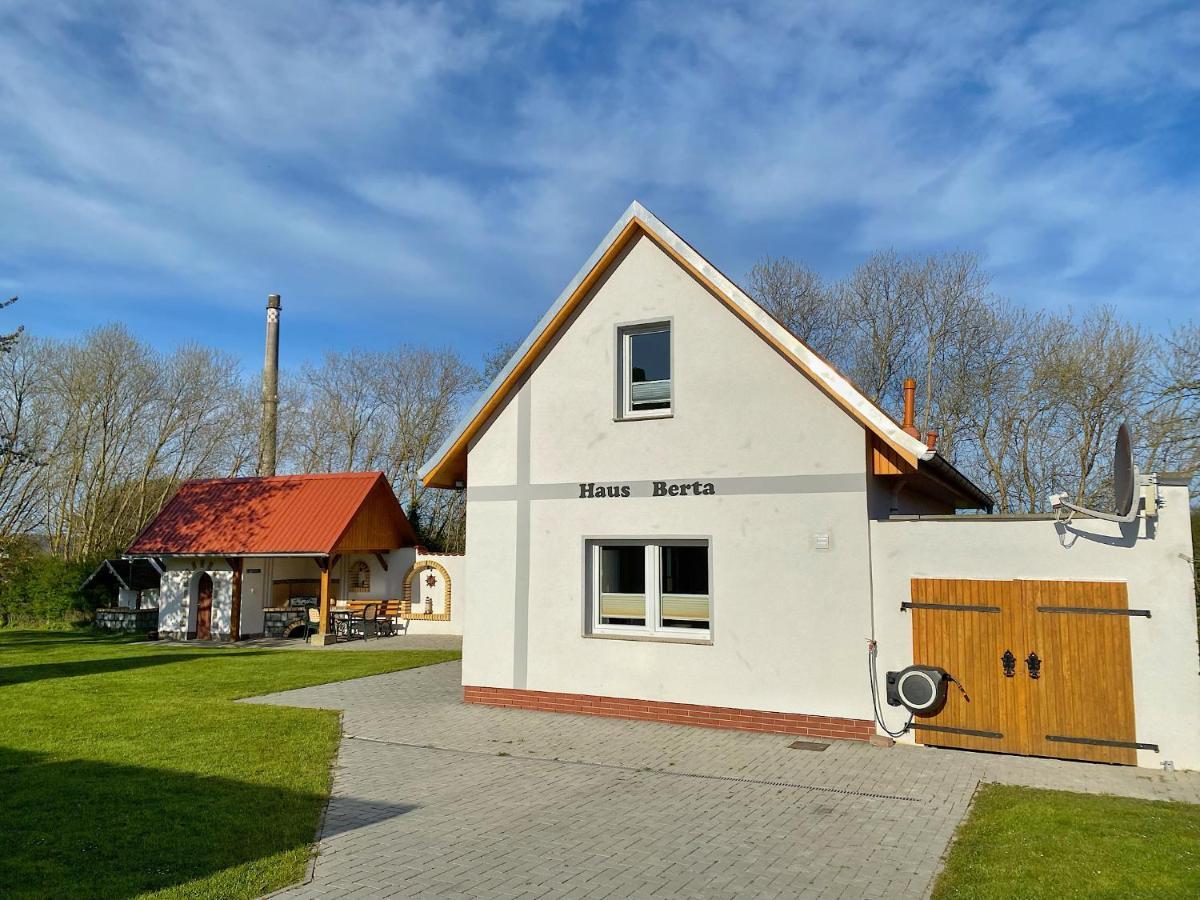 Ferienhaus Berta ساسنيتز المظهر الخارجي الصورة